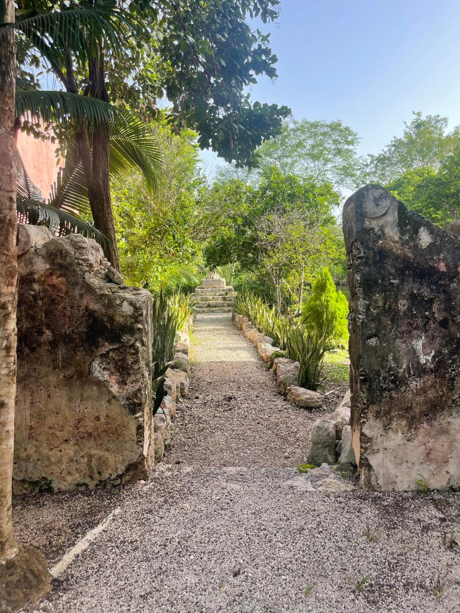 Hacienda Sacnicte Hotel Izamal Exterior photo